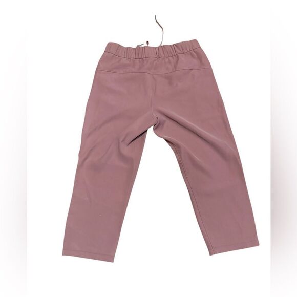 Lululemon On-The-Fly Crop Pants - Woven 23", "Red Dust" - Picture 4 of 5